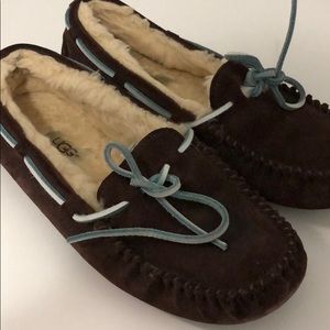 Uggs slippers